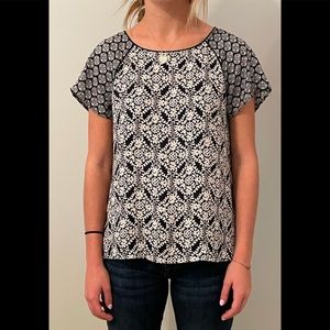 LOFT Cap Sleeve Top Navy/Cream Size XS